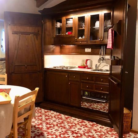 Residenza Matarazzo E Le Sue Soffitte Appartement Castellabate Buitenkant foto