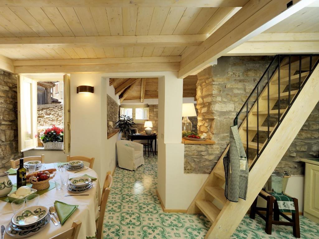 Residenza Matarazzo E Le Sue Soffitte Appartement Castellabate Kamer foto